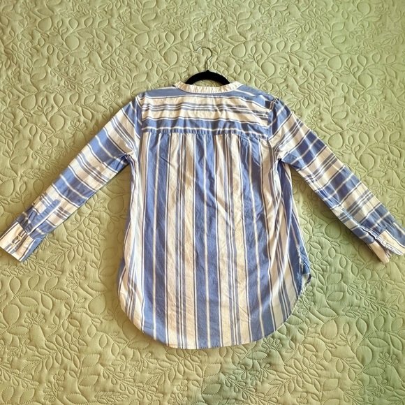 J. Crew Blue and White Casual Button Down Shirt - Picture 5 of 5